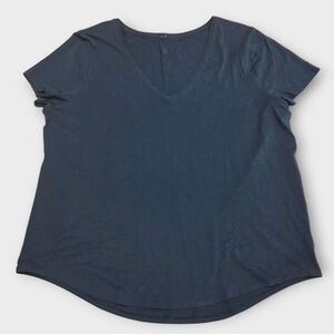 Size 20 - Lululemon Love Tee V